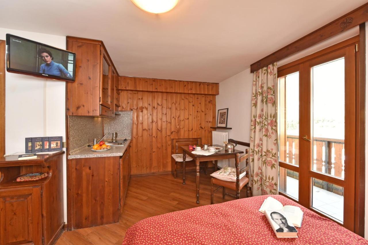 Residence Castelli Breuil-Cervinia Eksteriør billede